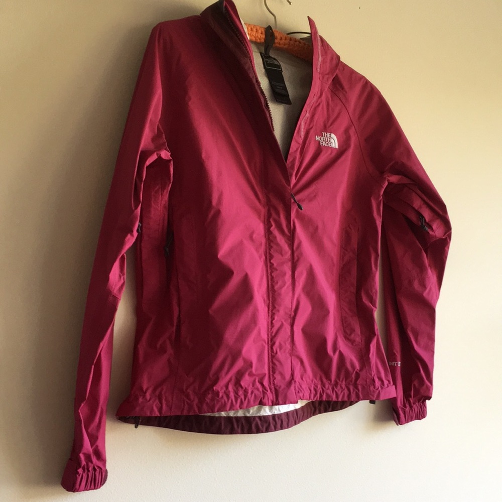 The North Face Raincoat - Picture 2 of 6